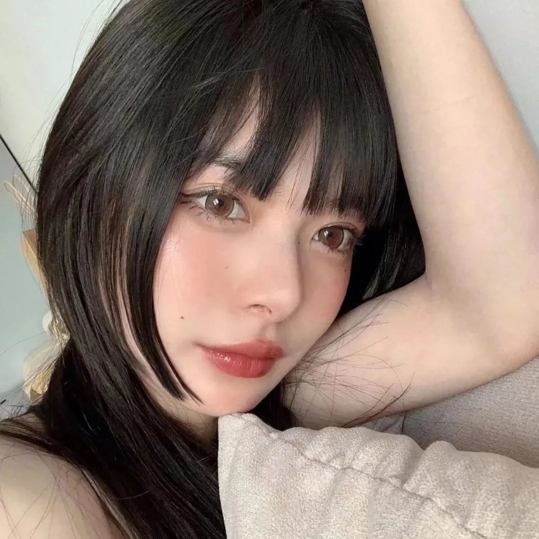 塞西莉亚 封面